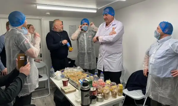 Picture from the story: Visit by Bobby’s Foods