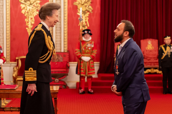 The Princess Royal, presenting Shiraz Master with his MB medal at Buckingham Palace.